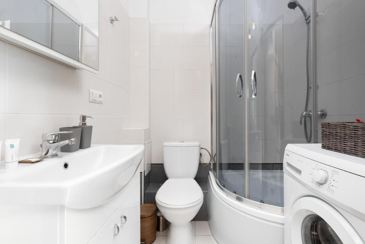 Apartments City Center Krucza By Renters Βαρσοβία Εξωτερικό φωτογραφία